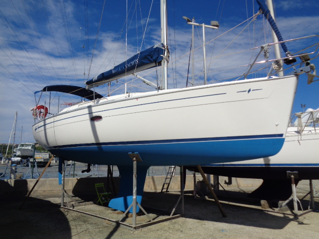 bavaria 33 cruiser